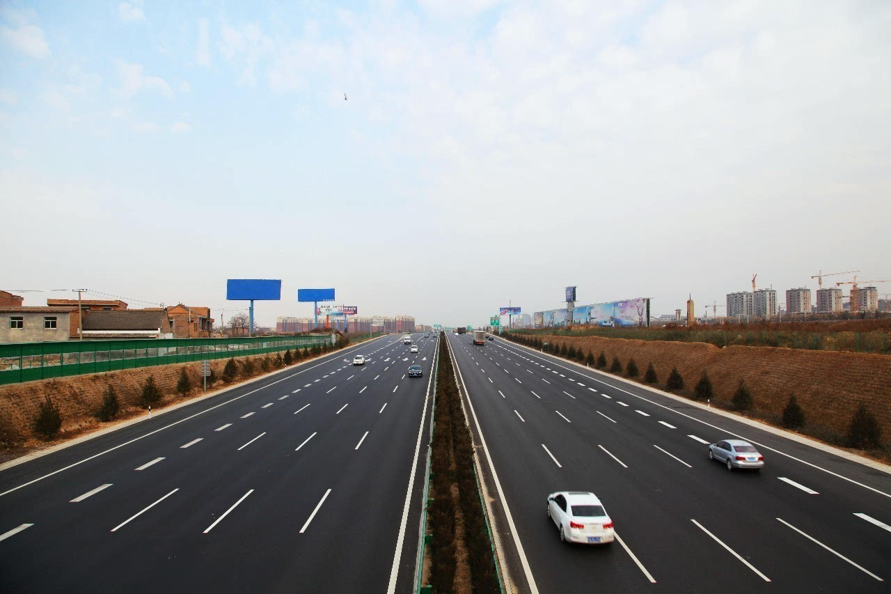 西安市臨潼區(qū)秦漢大道（108 國道以西）道路施工項目D1標、D2標